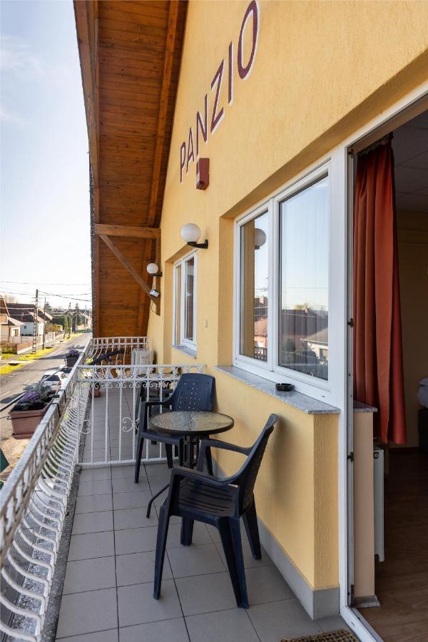 Hotel Betli Panzió Zalaegerszeg Exterior foto